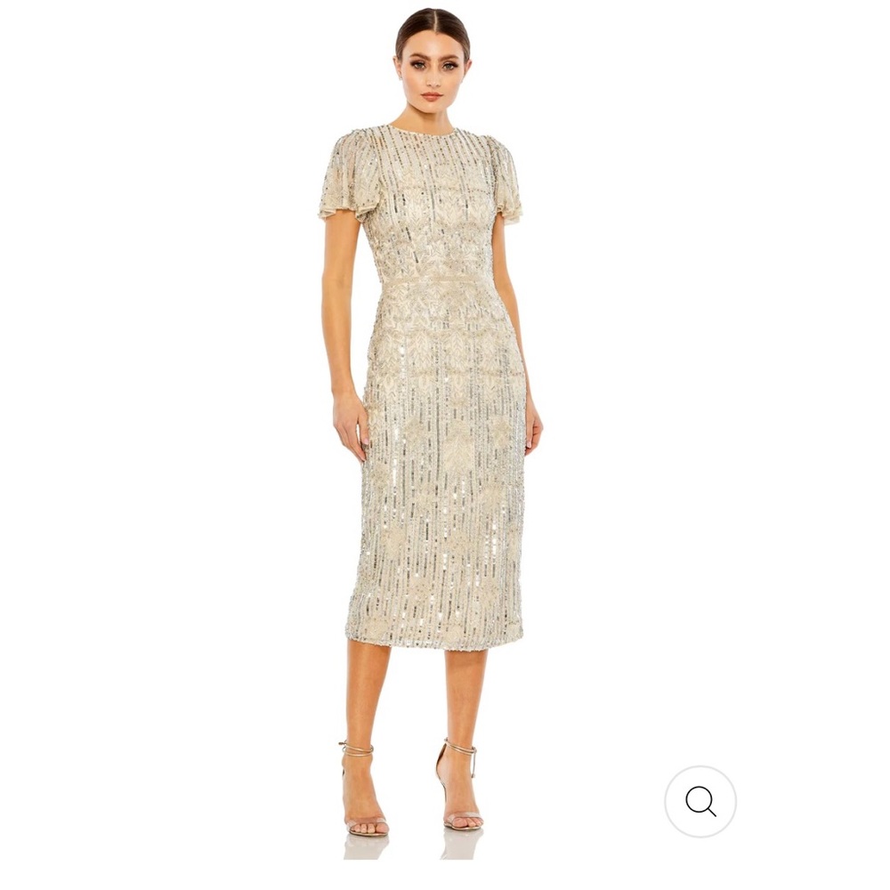 Mac Duggal EMBELLISHED FLUTTER SLEEVE HIGH NECK DRESS Color Nude Silver Sz 6